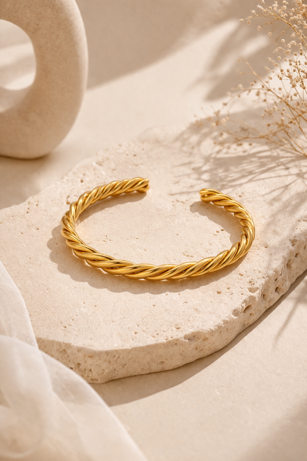 Aura Cuff bangle